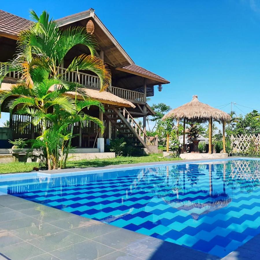 Peraja Bungalows Loyok Sangyang Экстерьер фото