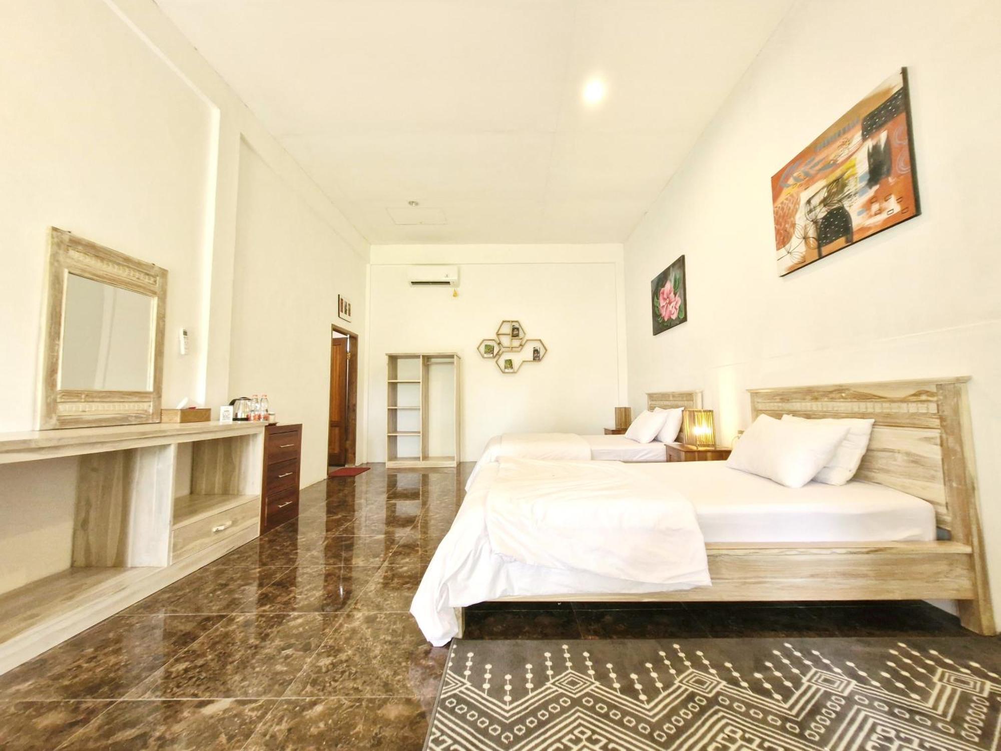 Peraja Bungalows Loyok Sangyang Экстерьер фото